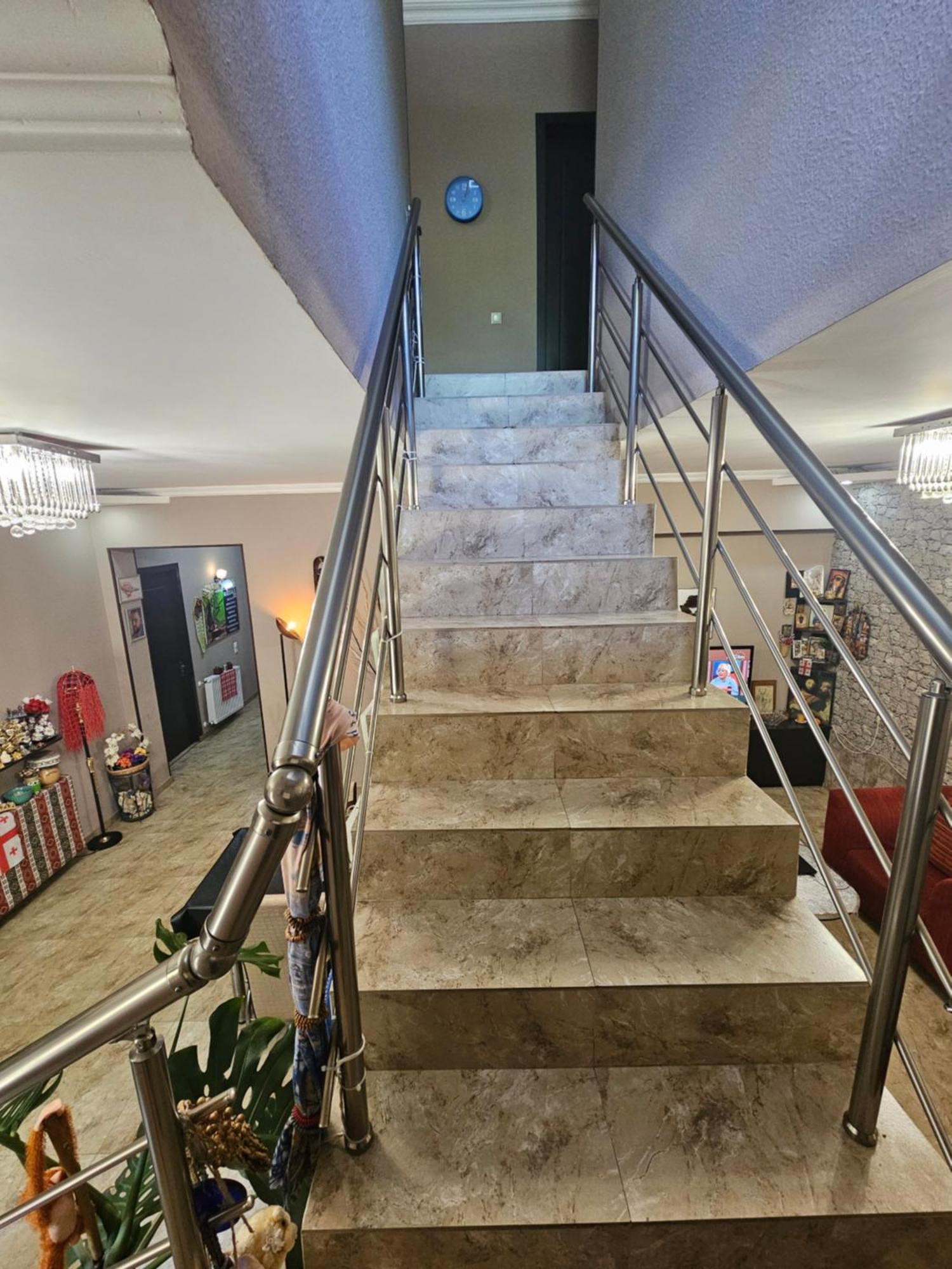 Guesthouse Different Tbilisi Exterior foto